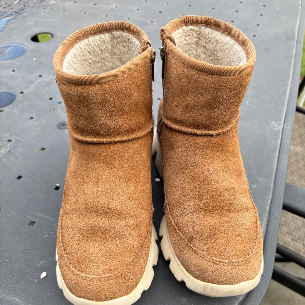 UGG Palomar boot in chestnut